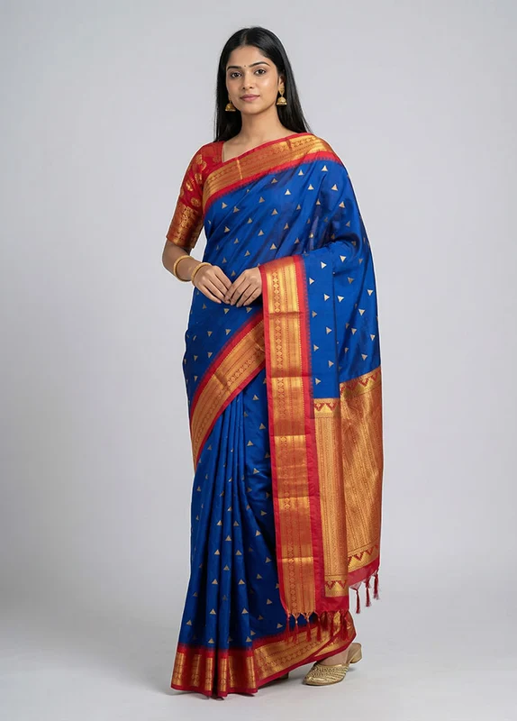 Blue Kanjivaram Silk Saree With Blouse Piece One Size