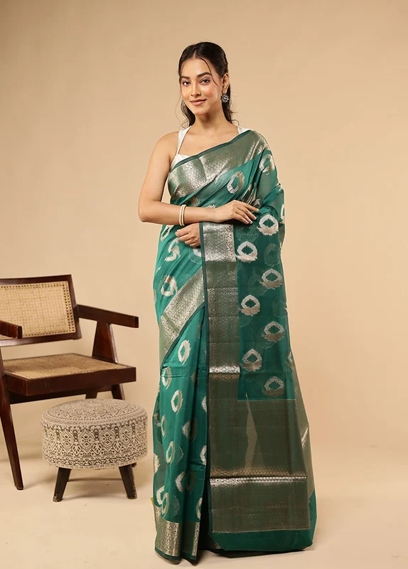 Green Kora Silk Saree With Blouse Piece One Size