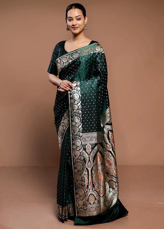 Green Handloom Banarasi Pure Silk Saree With Blouse Piece Onesize