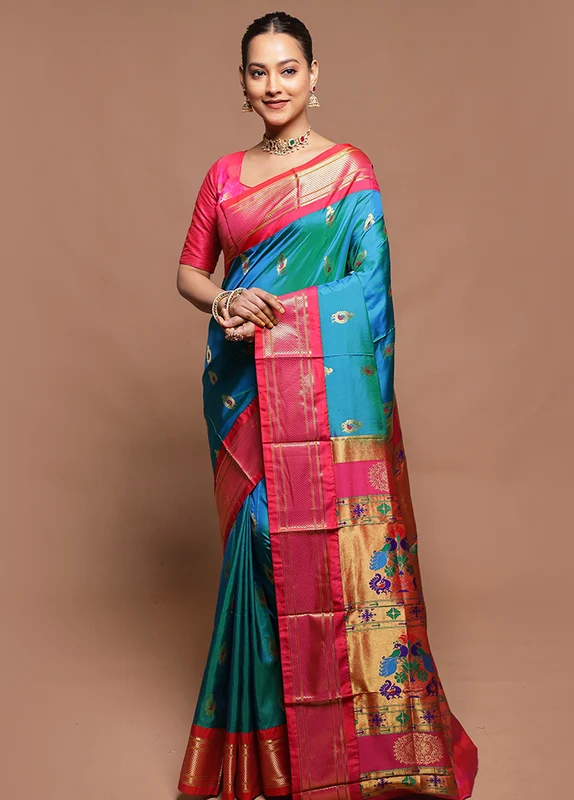 Blue Handloom Kanchipuram Pure Silk Saree With Blouse Piece Onesize