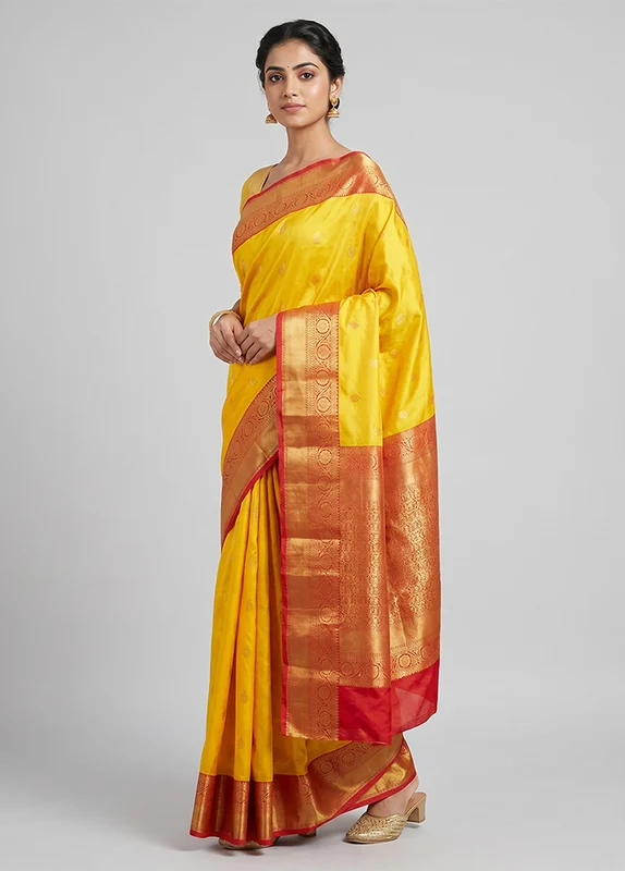 Yellow Handloom Kanchipuram Pure Silk Saree With Blouse Piece One Size