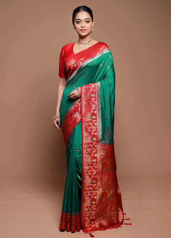 Green Dupion Silk Saree With Blouse Piece Onesize