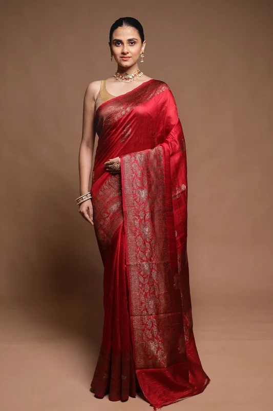 Red Handloom Tussar Pure Silk Saree With Blouse Piece Onesize