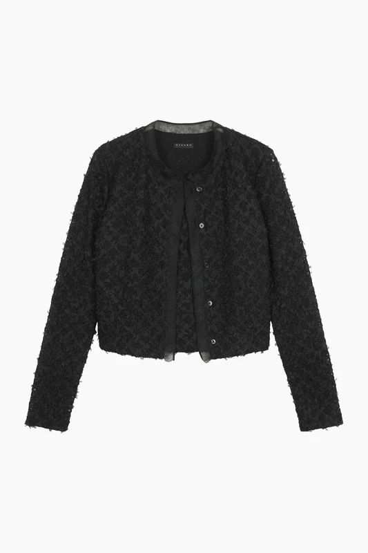 Set in pizzo ricamato. 44