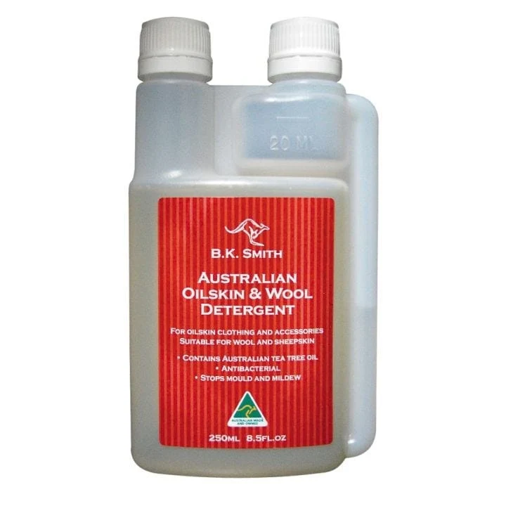 B.K Smith Australian Oilskin and Wool Detergent 250ML / OS