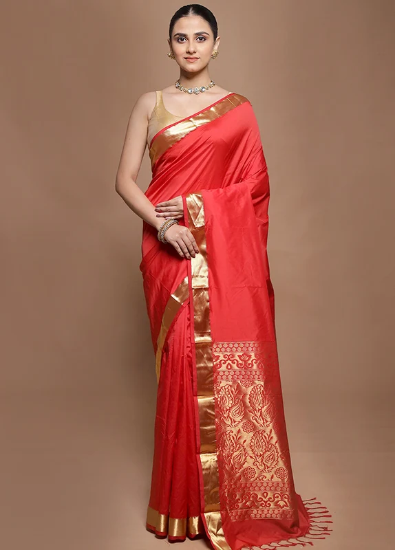 Red Kanjivaram Silk Saree With Blouse Piece Onesize