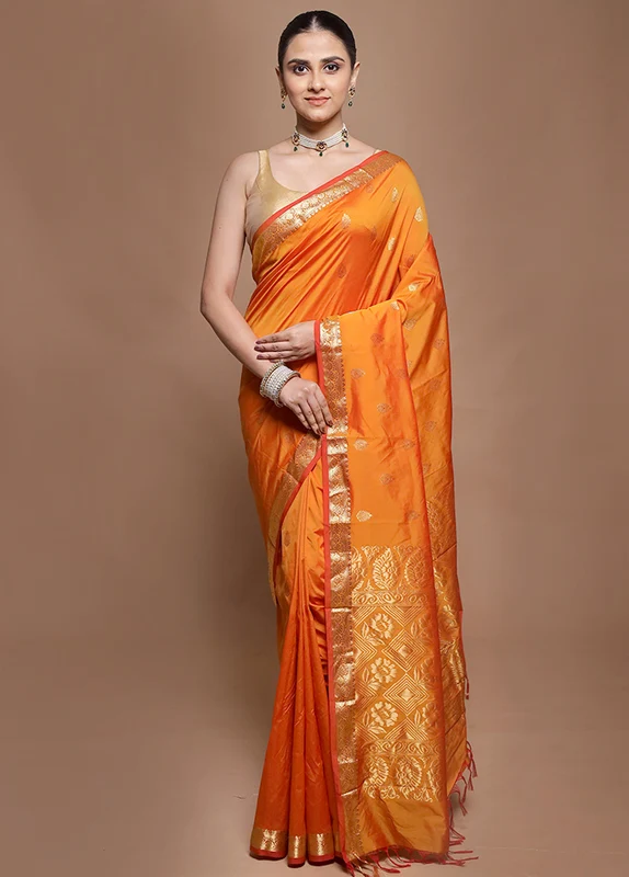 Rust Kanjivaram Silk Saree With Blouse Piece Onesize