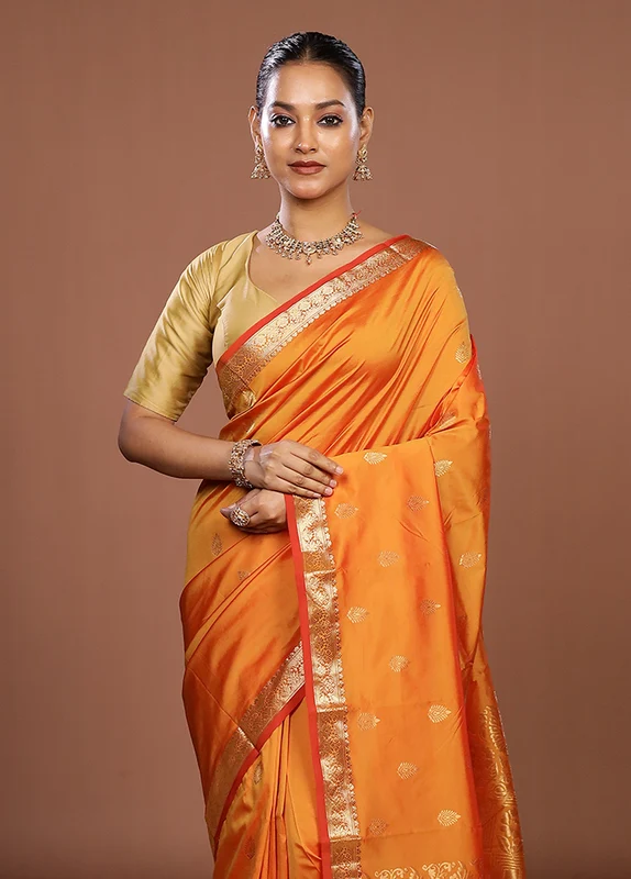 Rust Kanjivaram Silk Saree With Blouse Piece One Size