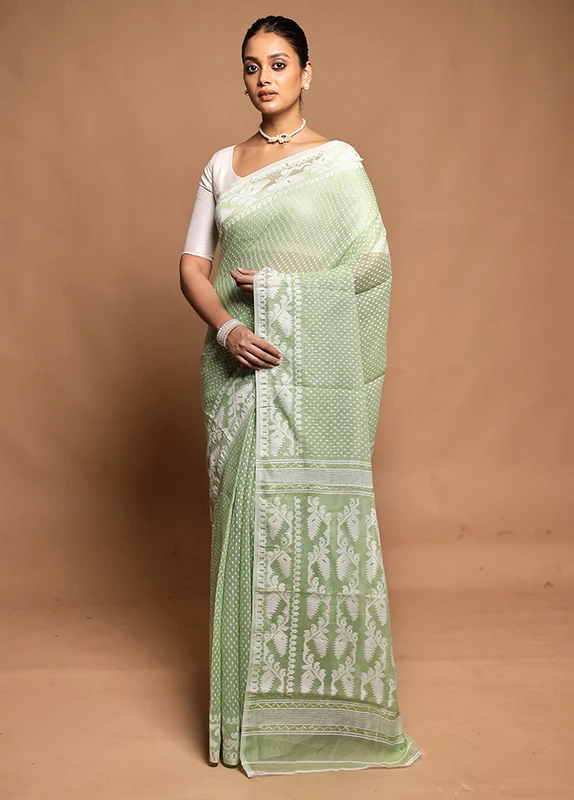 Green Tant Jamdani Saree Without Blouse Piece Onesize