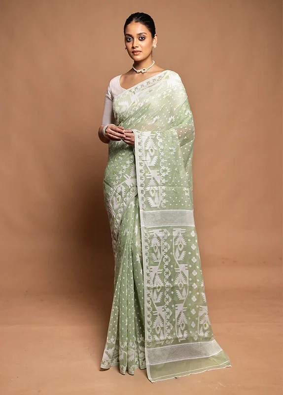 Green Tant Jamdani Saree Without Blouse Piece Onesize