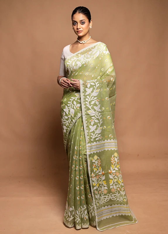 Green Tant Jamdani Saree Without Blouse Piece Onesize