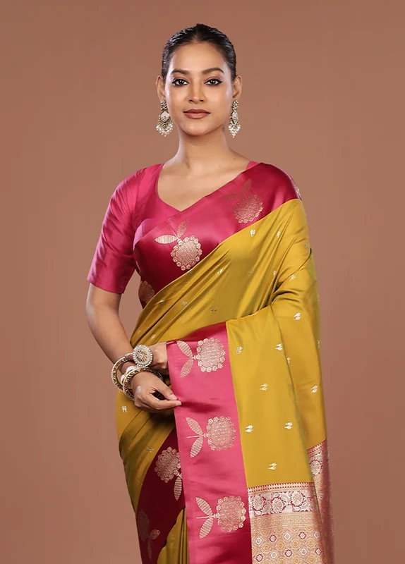 Green Dupion Silk Saree With Blouse Piece One Size