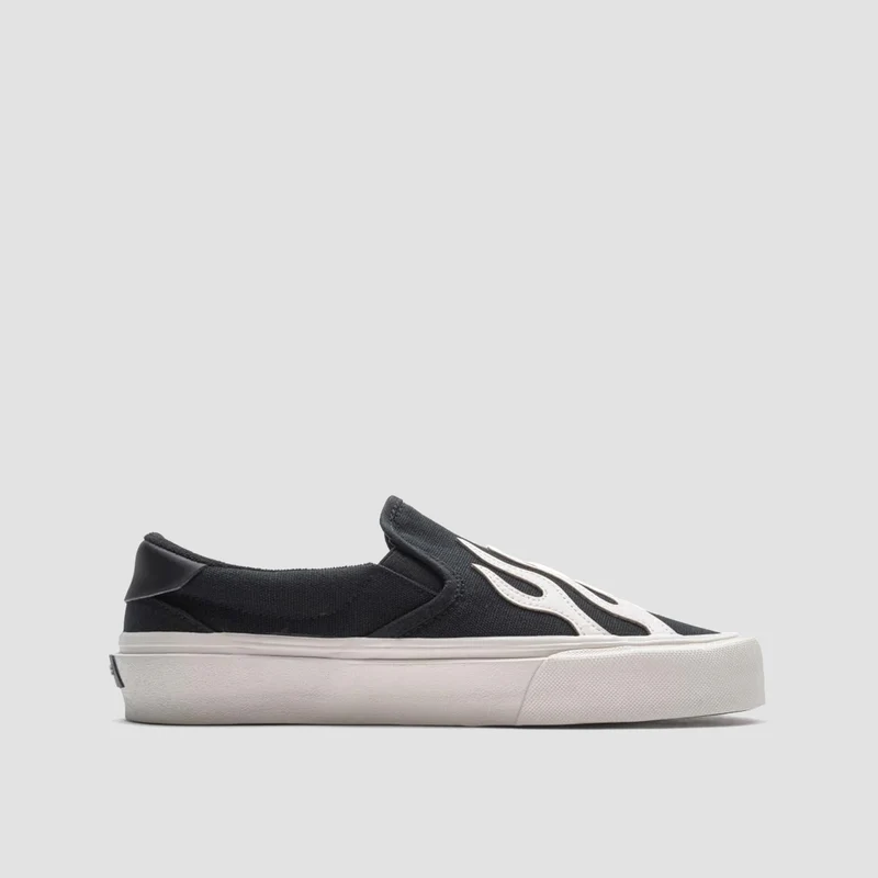 STRAYE Ventura XR Slip On Shoes - Flame Black/Cream 3uk / Flame Black/Cream