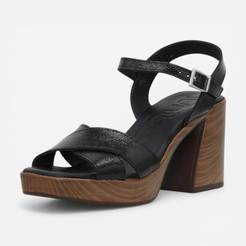 Jasmine Black 40