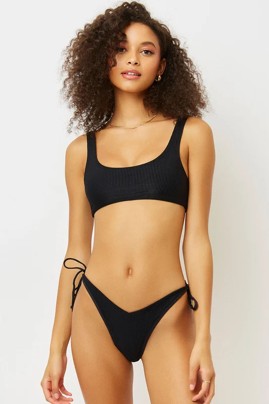 Connor Ribbed Scoop Bikini Top - Black Black / S
