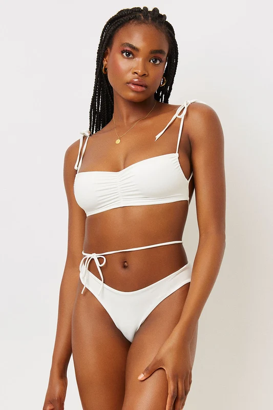 Foxy String Bandeau Bikini Top - White White / S