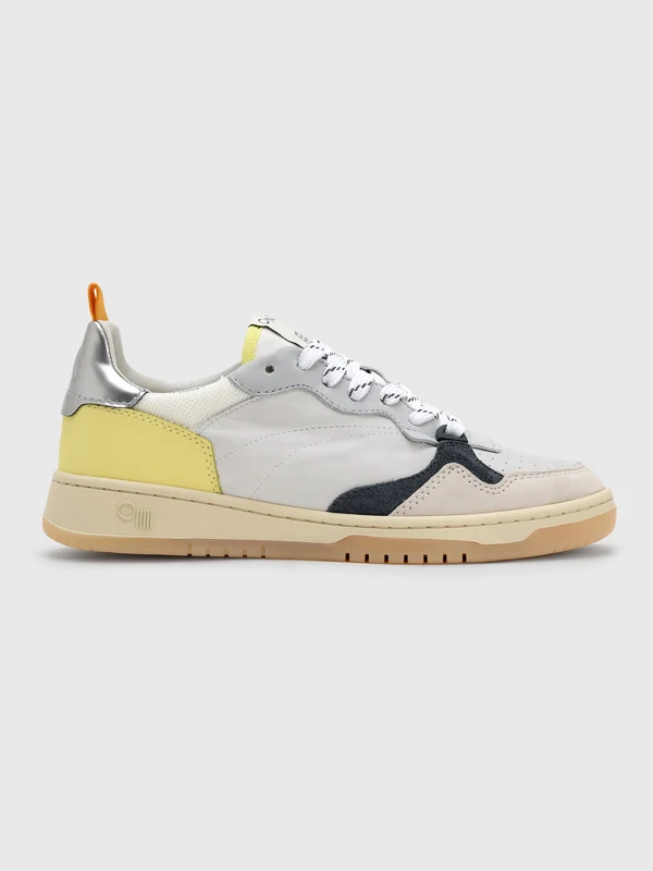 Oncept Women's Phoenix Sneaker 6 / MOONBEAM