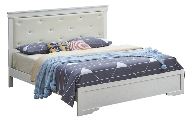 Chic Elegantly Designed Transitional Bed Beige / Queen
