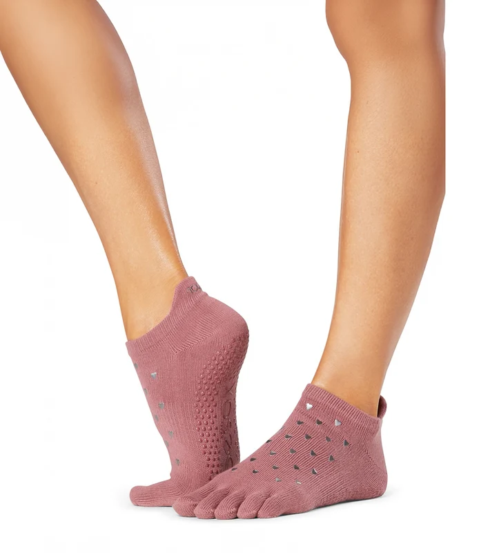 Toesox Grip Half Toe Low Rise Socks Tough Love / S