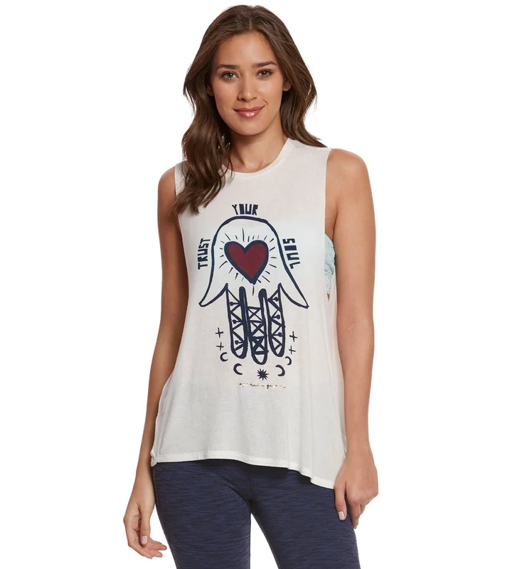 Spiritual Gangster Heart and Soul Hamsa Muscle Tee Stardust / XS