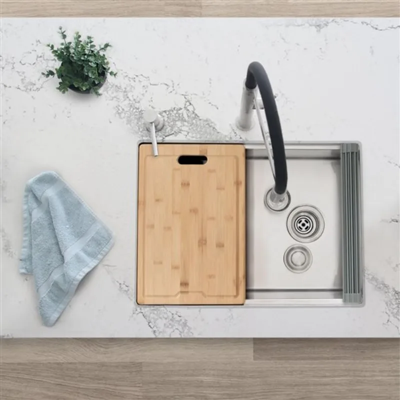Azuni 25-in Undermount Single Bowl Kitchen Sink Worksation with Accessories