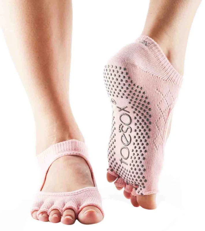 Toesox Bella Half-Toe Yoga Grip Socks Fishnet Kiss / M
