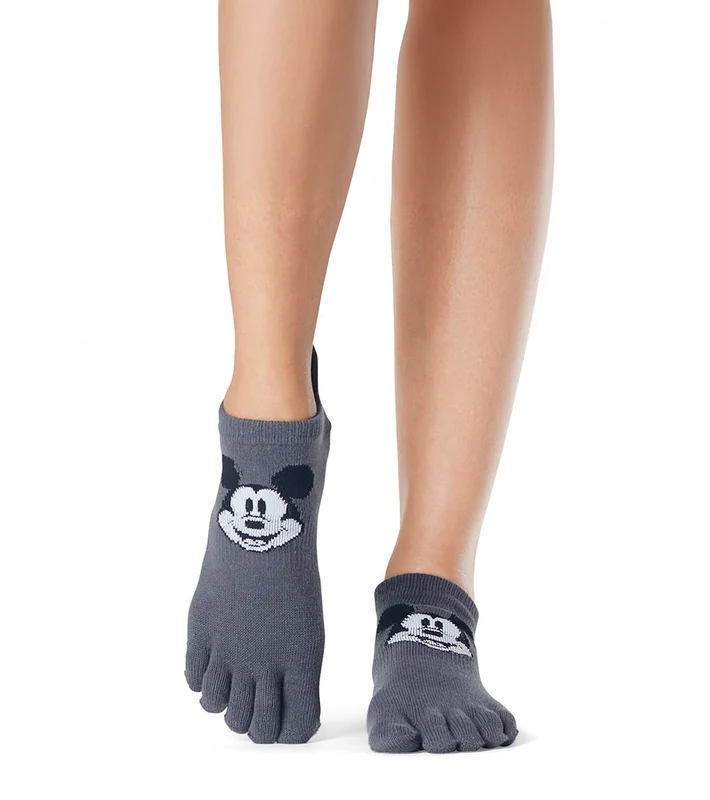 Toesox Low Rise Full-Toe Yoga Grip Socks Classic Mickey / XS