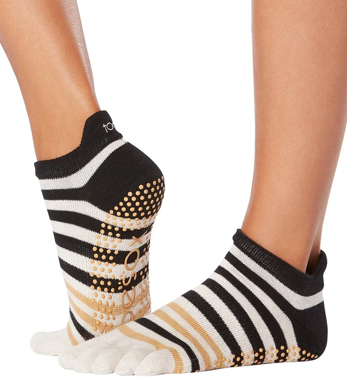 Toesox Low Rise Full-Toe Yoga Grip Socks Modernism / M