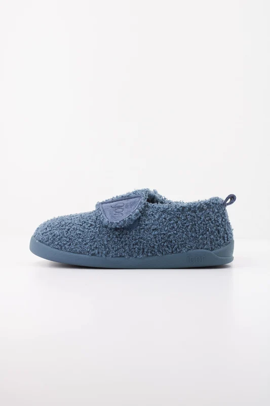 1000165077 29