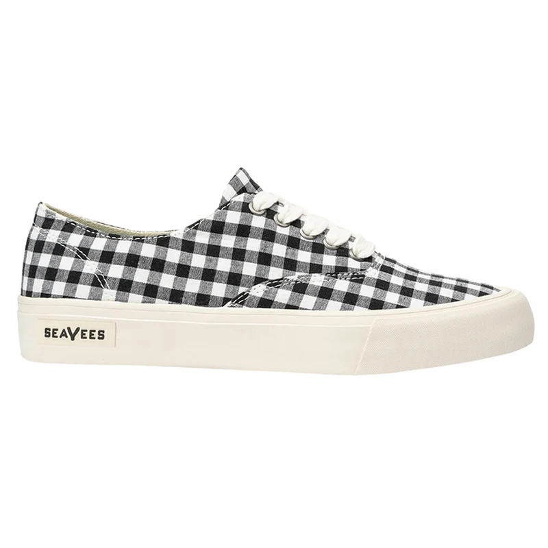 Legend Americana Plaid Lace Up Sneakers 6 / Medium