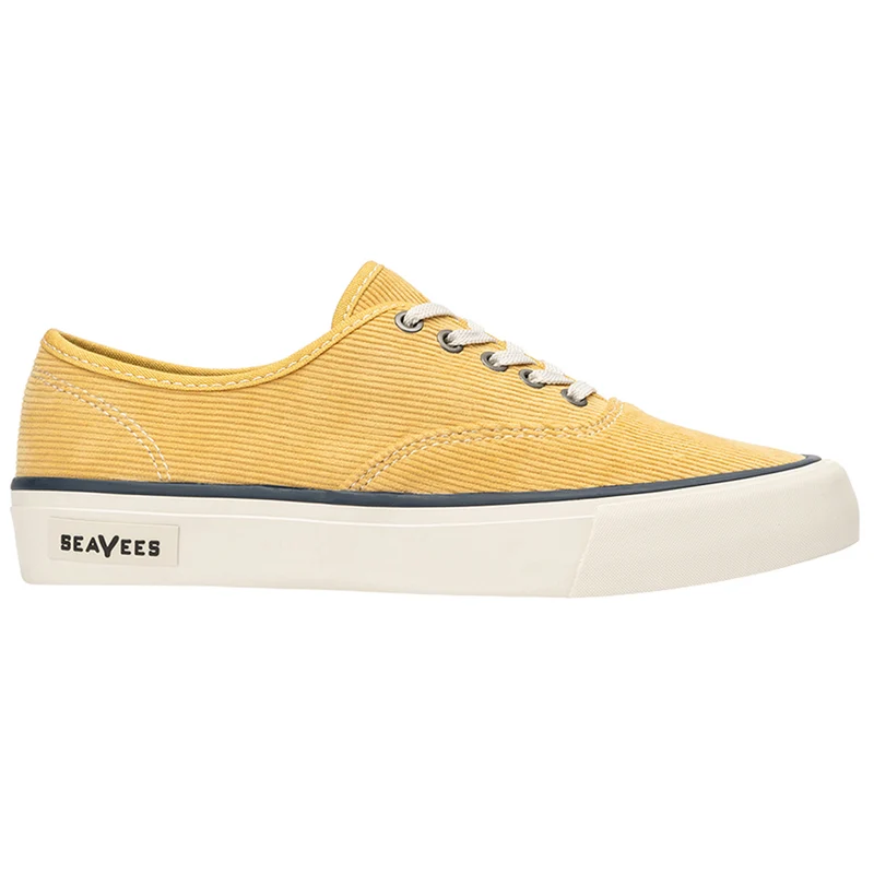 Legend Cordies Lace Up Sneakers 7.5 / Medium