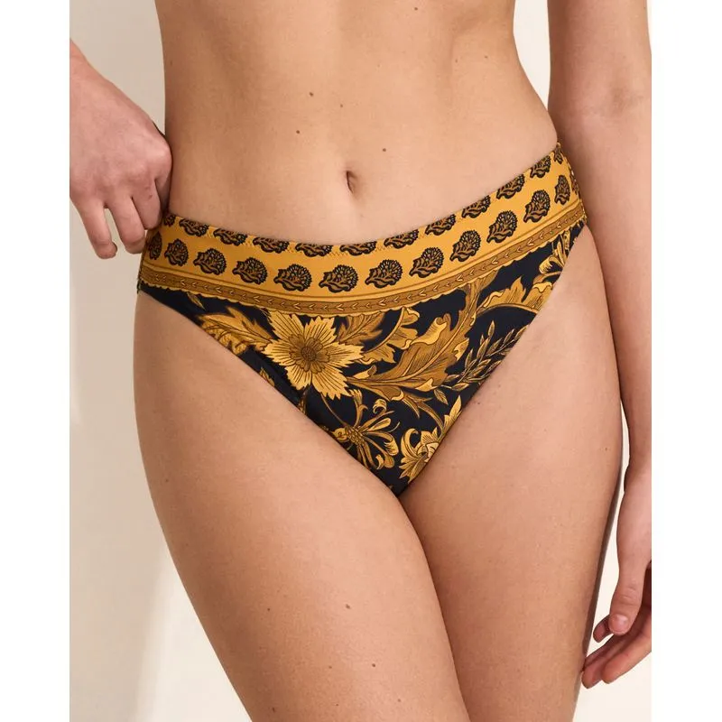 Classic Slip Amarillo C03/NEGRO