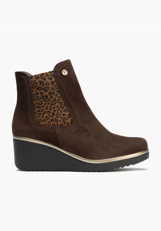 Plain Suede Wedge Boot With Gusset - Brown Suede Brown Suede / 39