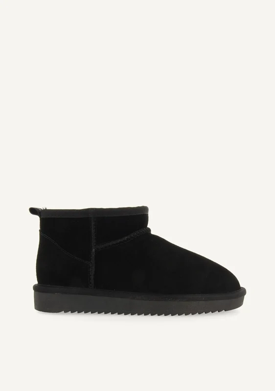 BOTAS AUSTRALIANAS COLOR NEGRO DE CAÑA BAJA PARA MUJER BEREK 38