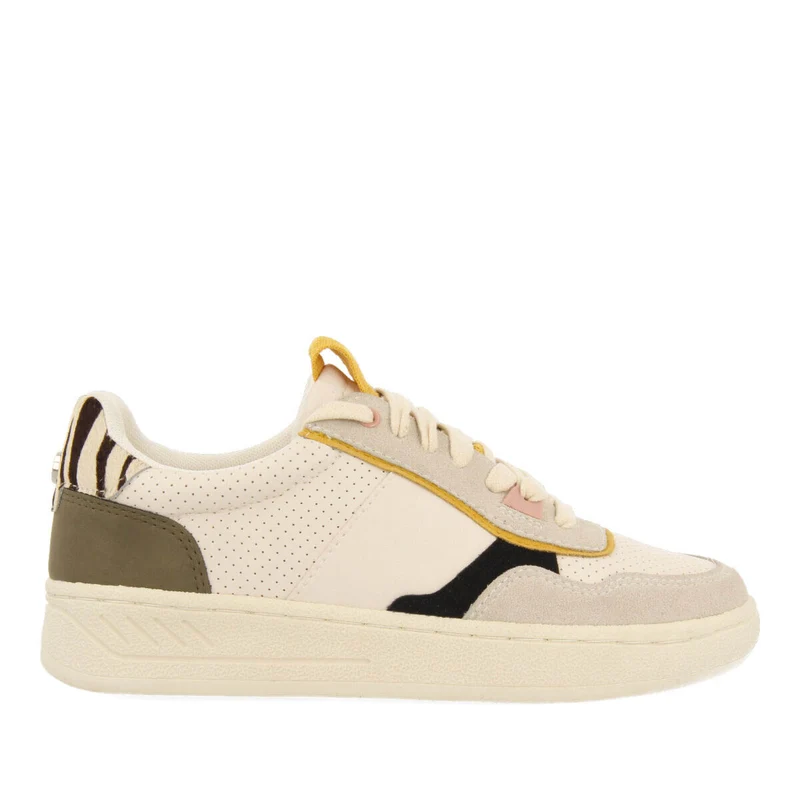 Callander women's white retro sneakers with mixed prints 35