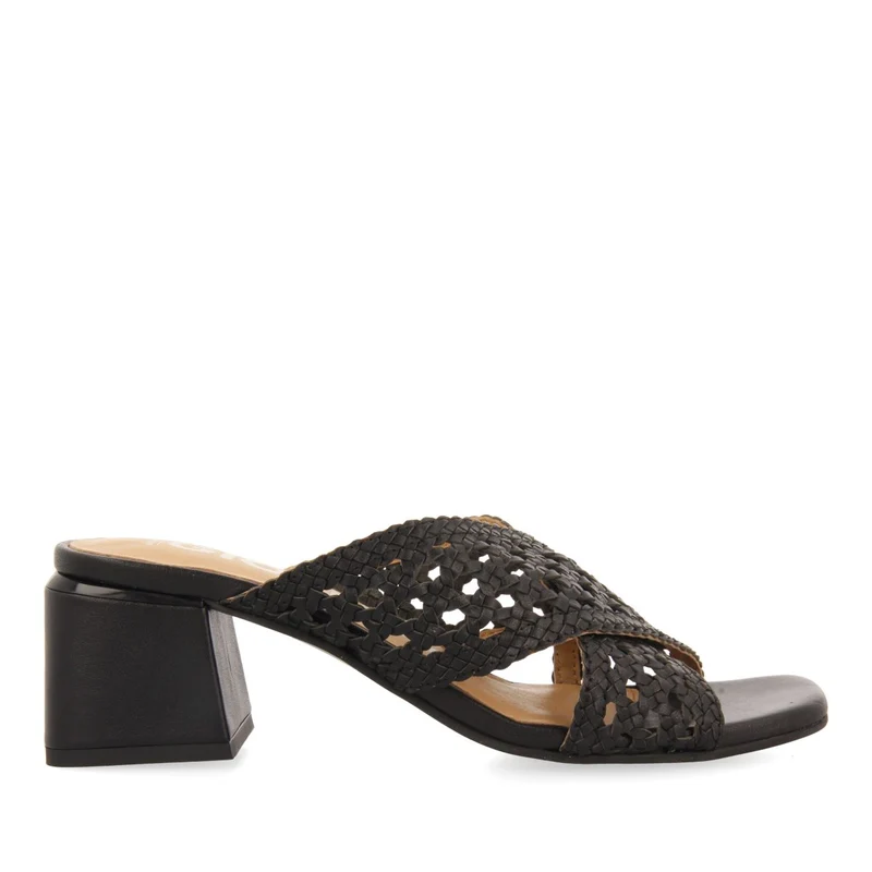 BLACK UNHEELED SANDALS WITH BRAIDED DETAILS FOR WOMEN CLARCONA 36