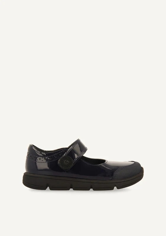 SECONDARY SCHOOL PATENT LEATHER BEKES BASKETS 40