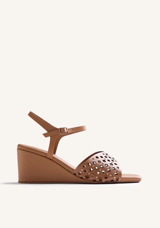 CUT-OUT AND STUDDED LEATHER HEELED SANDALS PESHTIGO 41