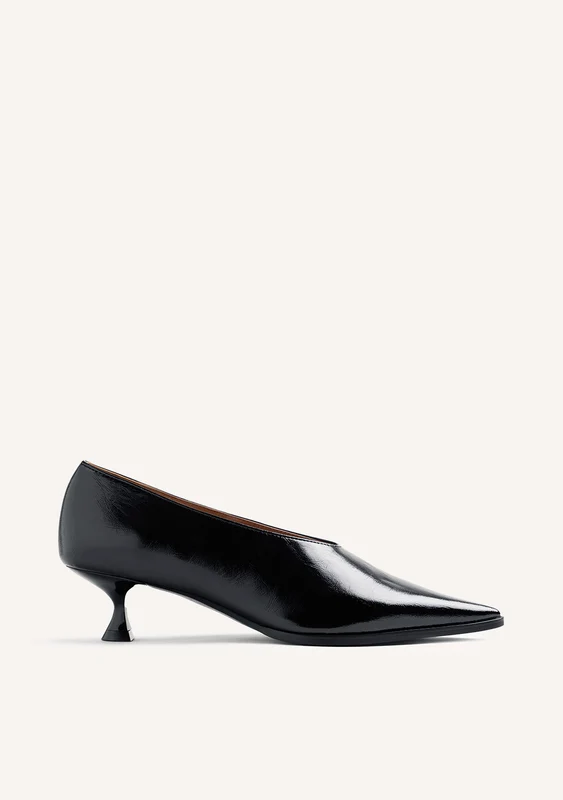 BLACK HEEL SHOES 37