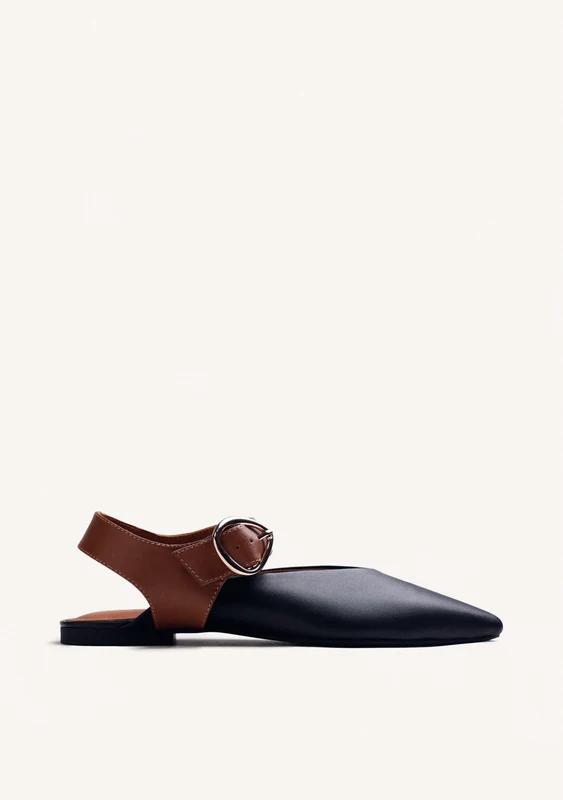 BLACK LEATHER BACKLESS BALLET FLATS 37