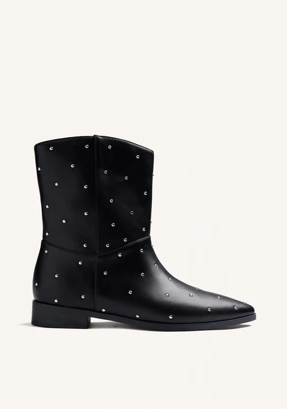 BLACK STUDDED BOOTS 36