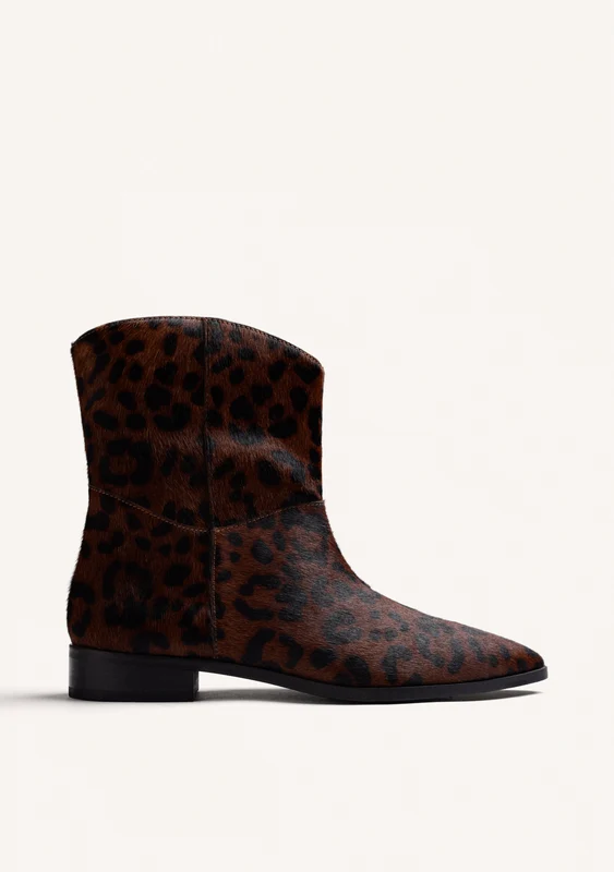 ANIMAL PRINT LEATHER ANKLE BOOTS 36