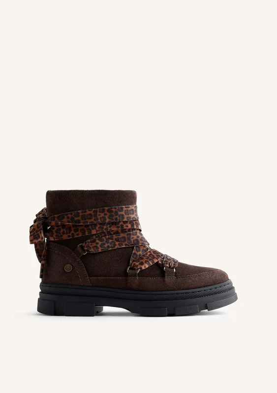 CHOCOLATE LEATHER BOOTS 36