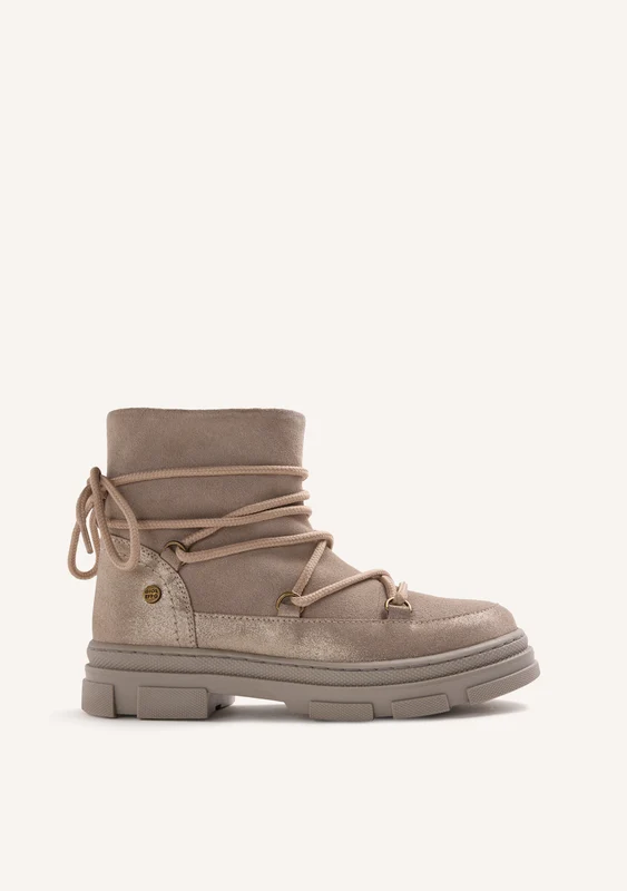 OFF-WHITE LEATHER BOOTS 34