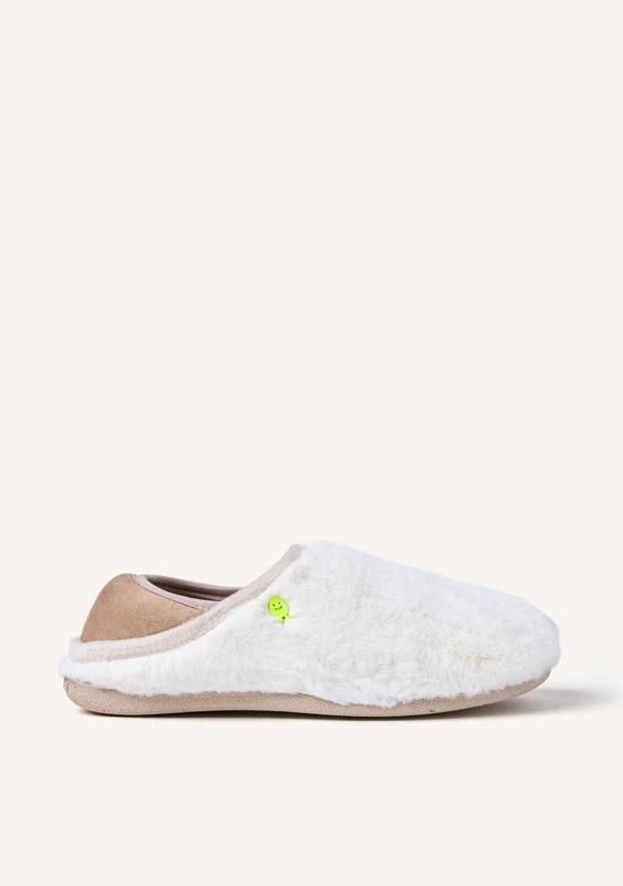 SOFT WHITE HOUSE SLIPPERS 42