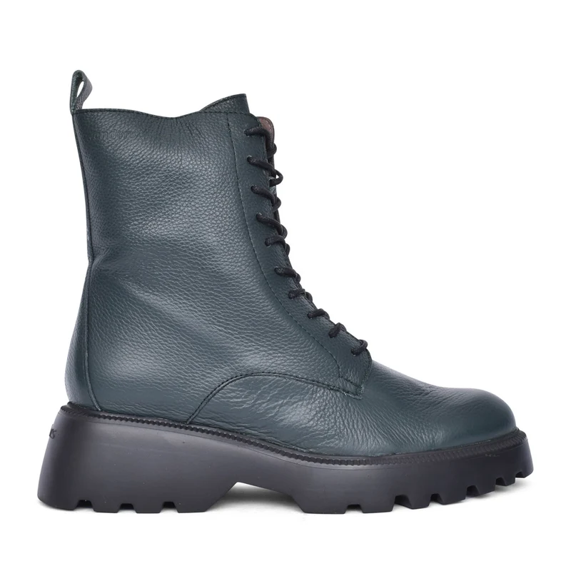 Ladies C-7205 Laced Calf Boot In Green 39 / Green
