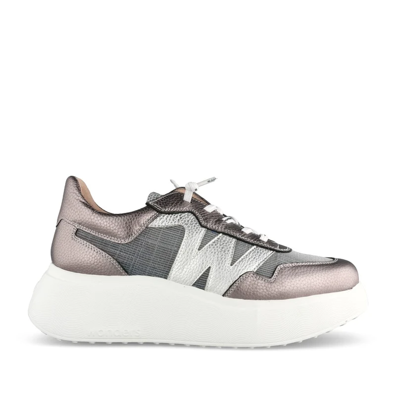 Ladies A-3640 Slip-on Trainer In Platinum 39 / PLATINUM
