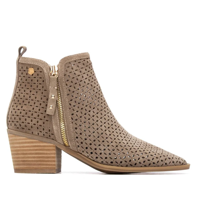 Botin de mujer con tacón Carmela 16314901 41