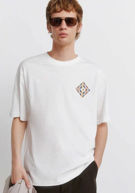Striped Diamond T-Shirt - White Ivory / 2XL