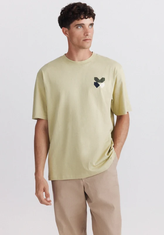 Graphic T-Shirt - Medium Khaki Medium Khaki / M